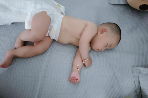 柳州宝宝发烧可以喝牛奶吗